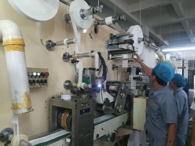 省卫计委对河南省丝绸之宝卫生用品消毒产品生产企业分类监督